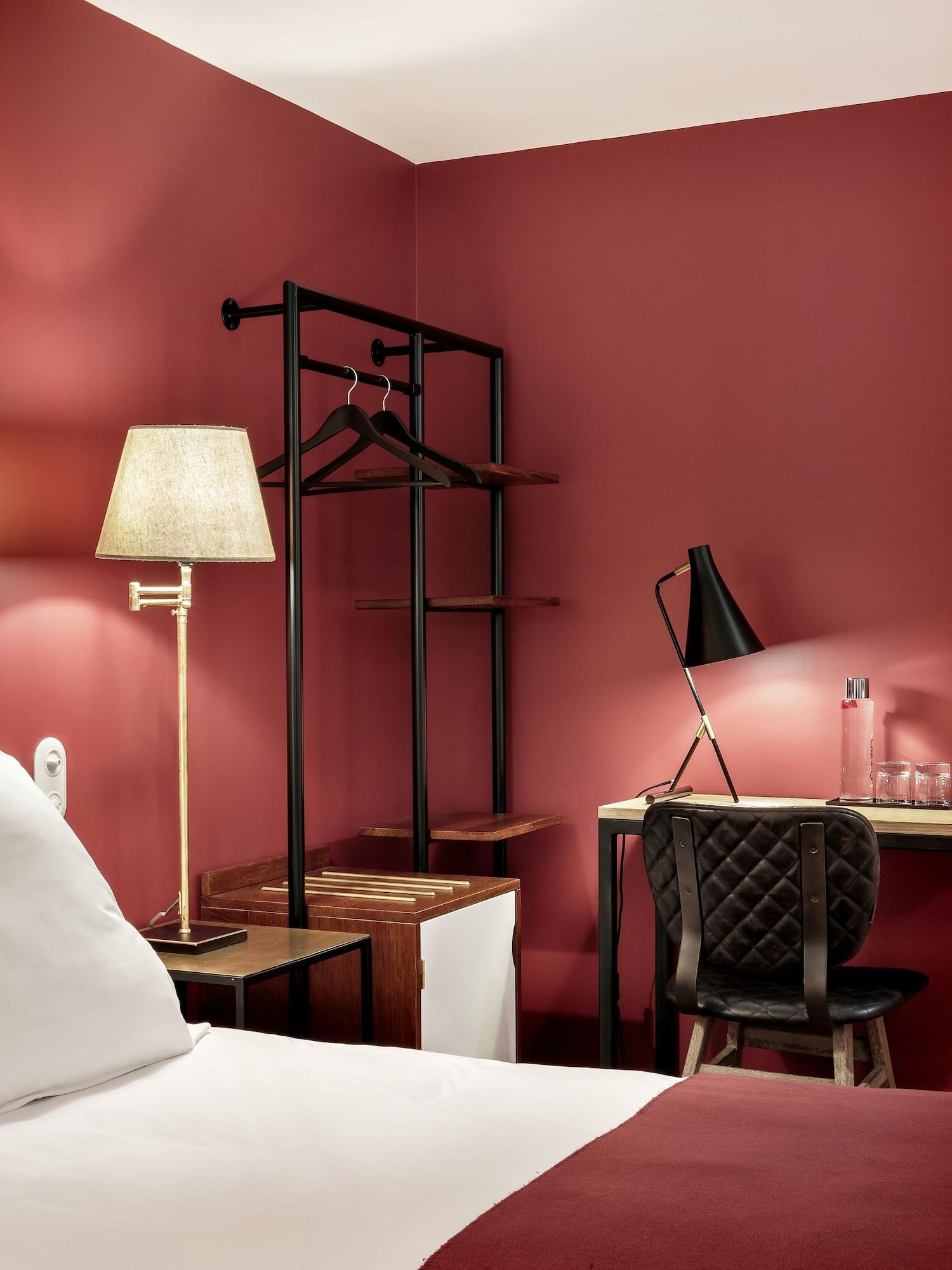 New Hotel Le Voltaire Paris Exterior photo